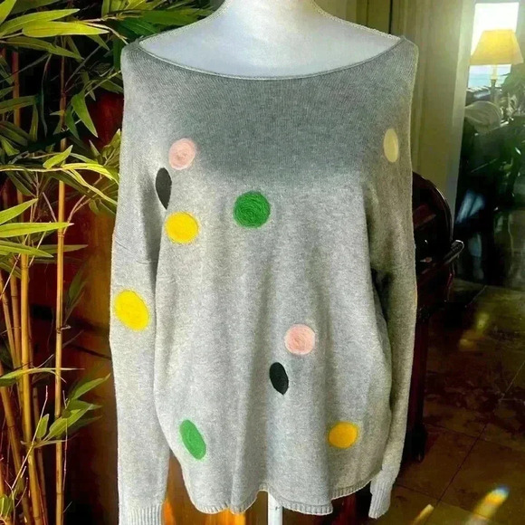 P Milano Lucas sweater. Worn once. Excellent condition.  Medium. Long sleeve - Picture 11 of 11